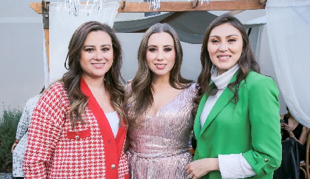 Lorena Madrigal, Paty De Antuñano y Lili Medina.