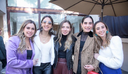  Fernanda Pérez, Isabel Villanueva, Elizabeth Treviño, Mariana Rodríguez y Sofía Prieto.