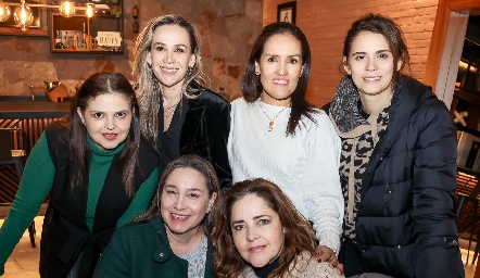  Cecilia Ponce, Maricarmen Ayala, Rocío López, Fernanda Zarate, Aidé Lomelí y Gaby Carreón.