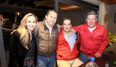  Maricarmen Ayala, Javier Córdova, César Ramos y Oscar Mendizábal.