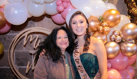  Marcelle del Valle y Lili Medina.