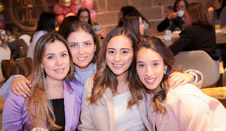  Fernanda Pérez, Elizabeth Treviño, Sofía Prieto y Marijó Ascanio.