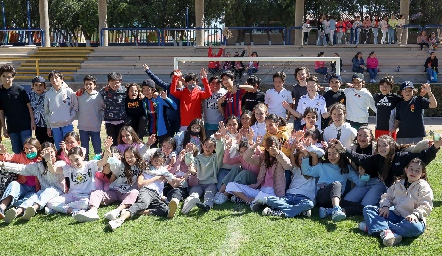  Gran convivencia.