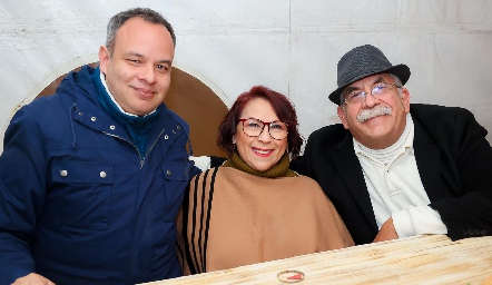  Giancarlo, Graciela y Ricardo Bravo.