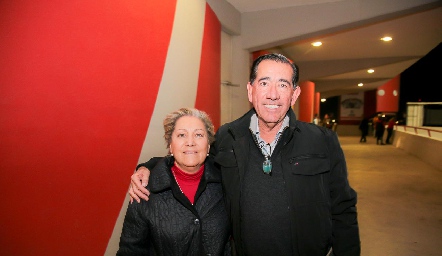  Lupita González y Félix Bocard.