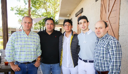  Alejandro Gocher, Roberto Silva, Marcelo Silva, Diego González y Oscar González.