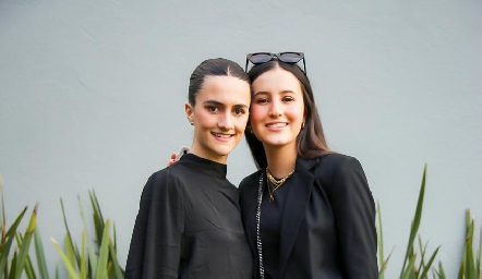  Paulina González y María Emilia Cohen.