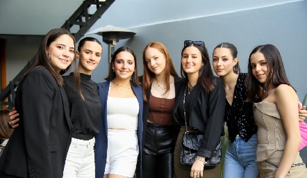  Carlota Nava, María Emilia Cohen, Valentina nava, Alejandra Ocaña, Paulina González, Marina Nieto y Ximena Delsol.