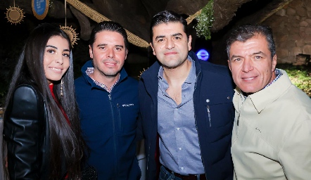  Estefanía, Miguel Álvarez Bárcena, Ricardo Villarreal y Javier Delgado.