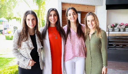  Valeria Zúñiga, Daniela Lavín, Isa Villanueva y Paulina Poumian.