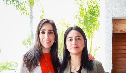  Daniela Lavín y Paola Rodríguez.