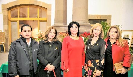 Fernando Pérez, Martha Acevedo, Laura Villasuso, Diana Reyes y Carmenchu.
