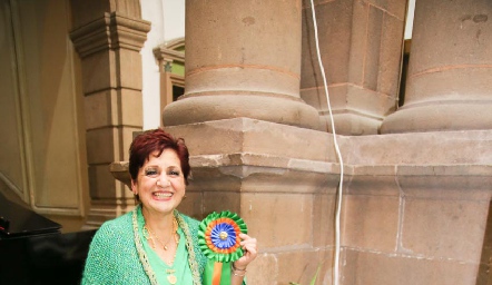  Adela Martínez.