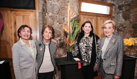  Any Rossel, Elisa Ortega, Laura Solís y Cristina Cánovas.