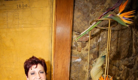  Adela Martínez.