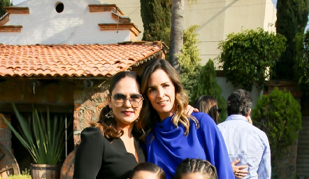  Paula Valdés, Eunice Camacho, María y Paula.