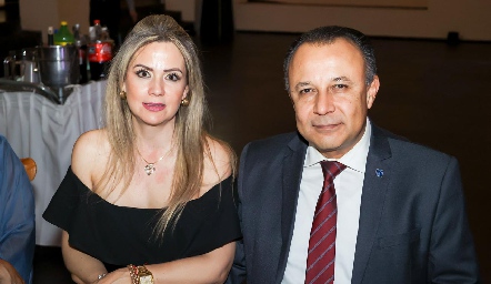  Annette Ruiz y Fernando Díaz de León.