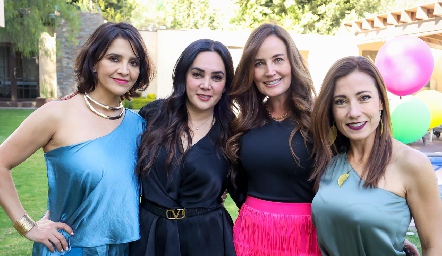  Caly Guerra, Lorena Orozco, Paulina Quiroz y Sara Sánchez.
