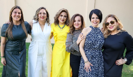  Amparo Camastra, Sandra Cano, Anyul Martínez, Sara Favela, Zayra Ríos y Raquel Alvarez.