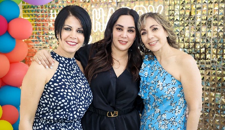  Zayra Ríos, Lorena Orozco y Magui Portillo.