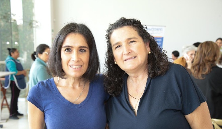  Adriana Ortiz y Georgina Guerrero.