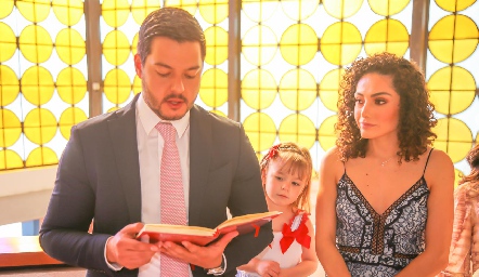  Juan Carlos Magdaleno y Paola Zepeda.