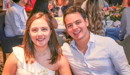  Valeria Herrera y Luis González.