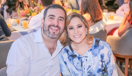  Fernando Domínguez y Camila Fernández.