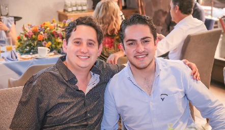  Primos Zepeda.