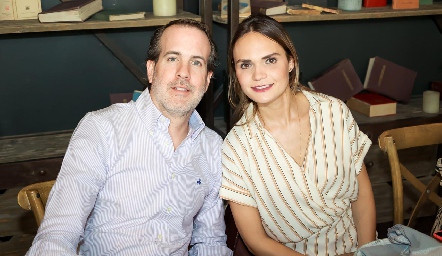  Herbert Trampe y Miriam García.