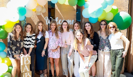  Luzde Gómez, Maribel Ocejo, Lorena Quiroz, Lu López, Gaby Artolózaga, Viviana Navarro, Marijó López, Emmy Lozano, Alejandra Salas y Lucía del Rincón.