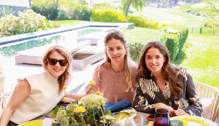  Lucía del Rincón, Marijó López y Luzde Gómez.