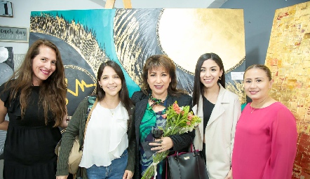  Perla Méndez, Daniela Navarrete, Mari Cruz Martin del Campo, Claudia Cruz y Rebeca López.