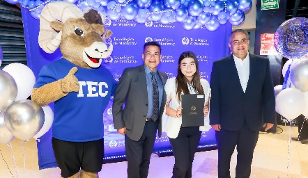  Entrega de becas al talento académico.