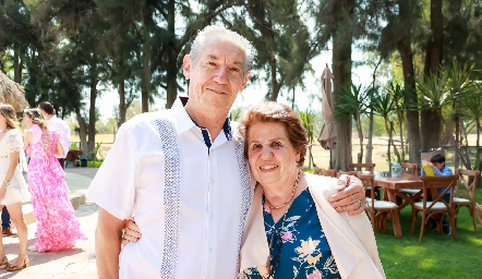  Eduardo Rueda y Margarita Guerra.