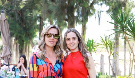  Marcela Torres y Bibi Perea.