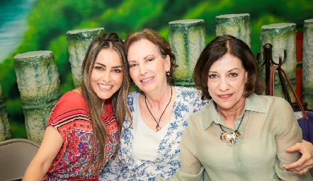  Leticia Stahl, Mari Carmen Reynoso y Roseli Medina.