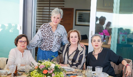  Rosario Cadena, Paty del Peral, Luz María Rubín de Celis y Rosa María Villanueva.