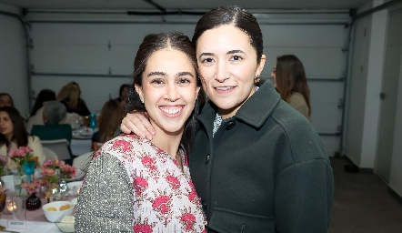  Ana Paula González y Natalia Navarro.