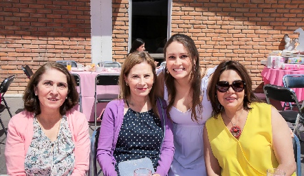  Alicia Castro, Miriam Menchaca, Fátima Castro y Lupita López.