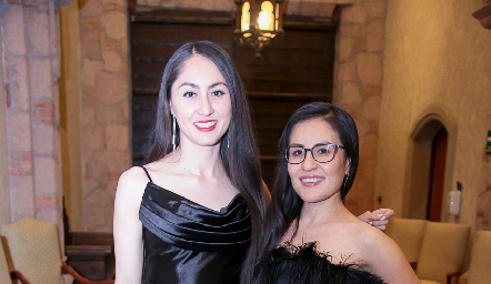  Miriam Ponce y Rebeca Borjas.