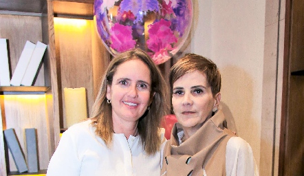  Marcela Payán y Claudia Hinojosa.