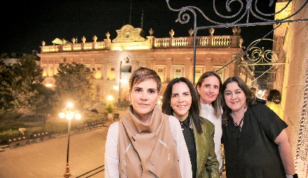  Claudia Hinojosa, Claudia Martínez, Marcela Payán y Deyanira Cázares.