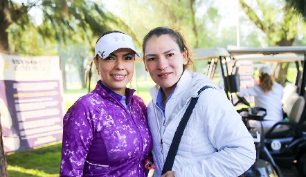  Alesia Mendoza y Maricela Pérez.