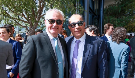  Antonio y Fernando López.