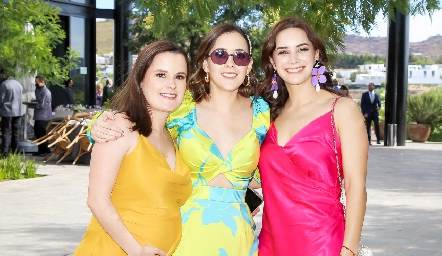  Ana Paty, Elena y Claudia Meade.