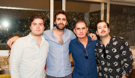  Saad  Sarquis, Elias Barhum, Eduardo Zendejas y José Zendejas.