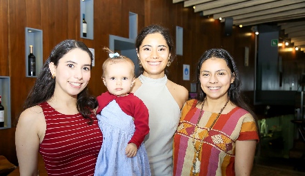  Paola Córdova, Cayetana, Fabiola Aguillón y Tuniz Villalobos.