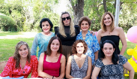  Cone Zendejas, Cristina Ocejo, María Zendejas, Gaby Hernández, Sofía Palau, Ana Martha Hernández, María Dolores Hernández y Cecilia Hernández.