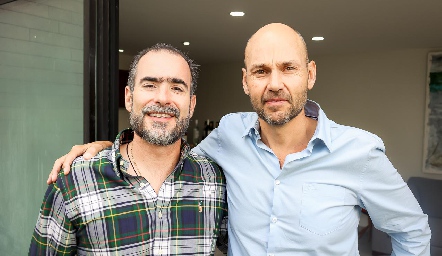  Manuel González y Pepe González.